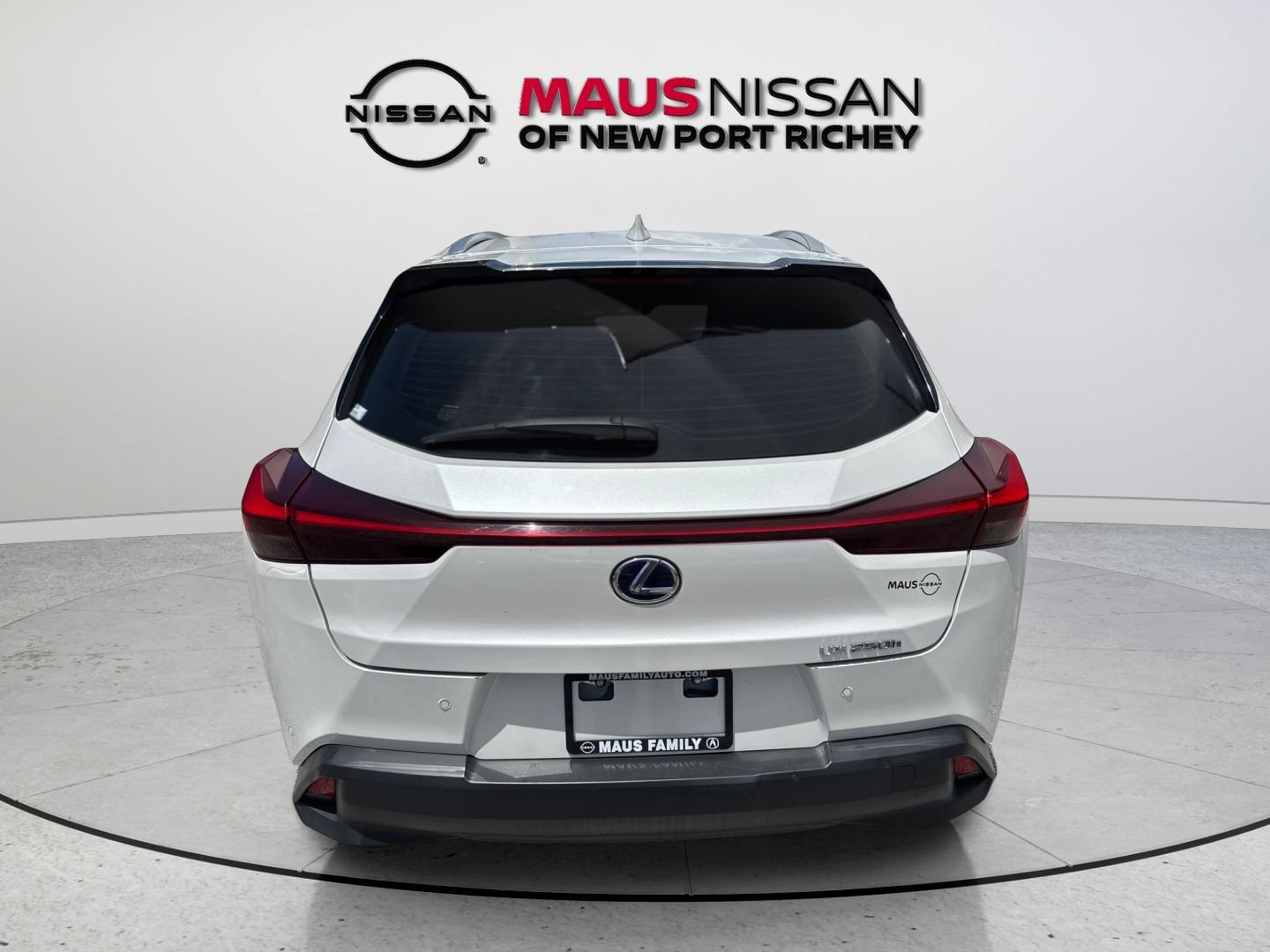 Used 2020 Lexus UX 250h w/ Premium Package AWD/4WD image 11