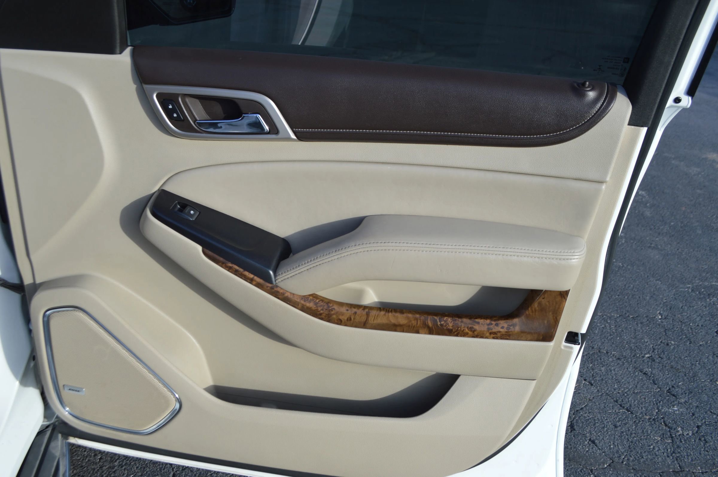 Used 2015 GMC Yukon Denali w/ Touring Package image 23