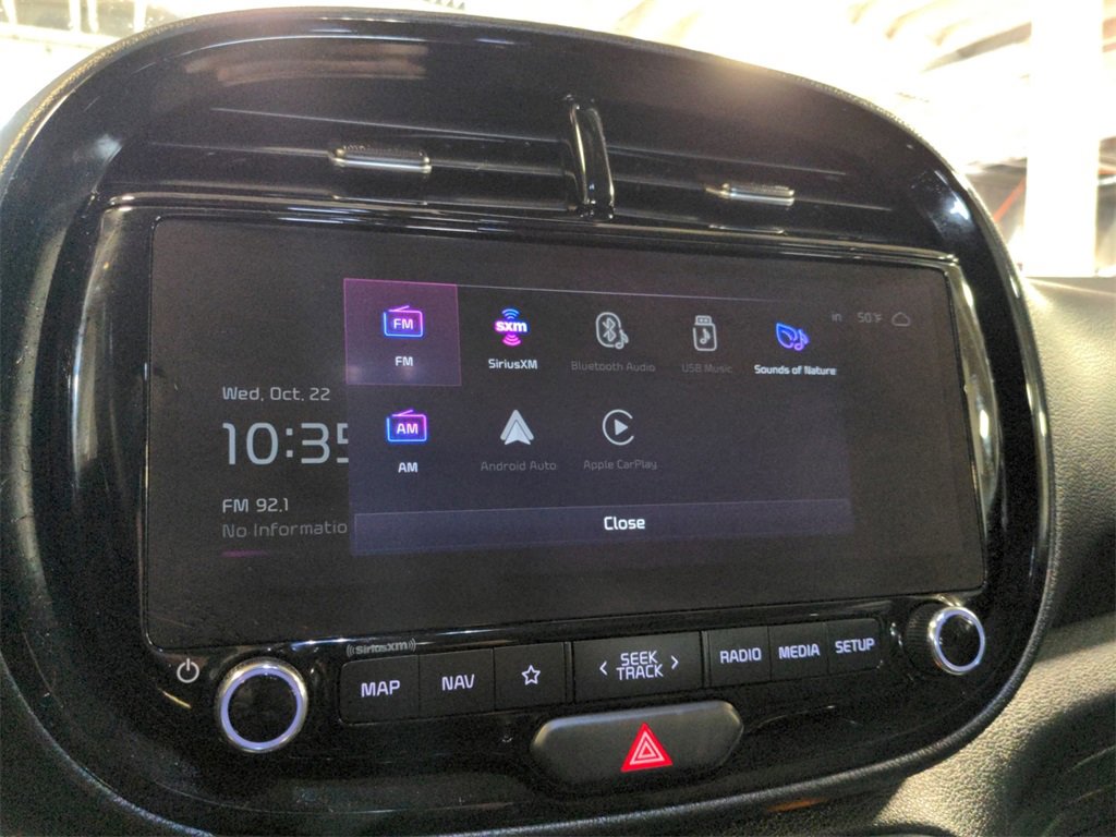 Used 2023 Kia Soul EX image 17