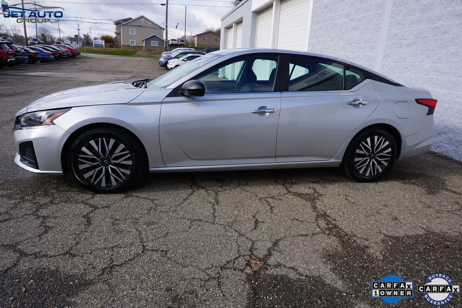 Used 2024 Nissan Altima 2.5 SV image 4