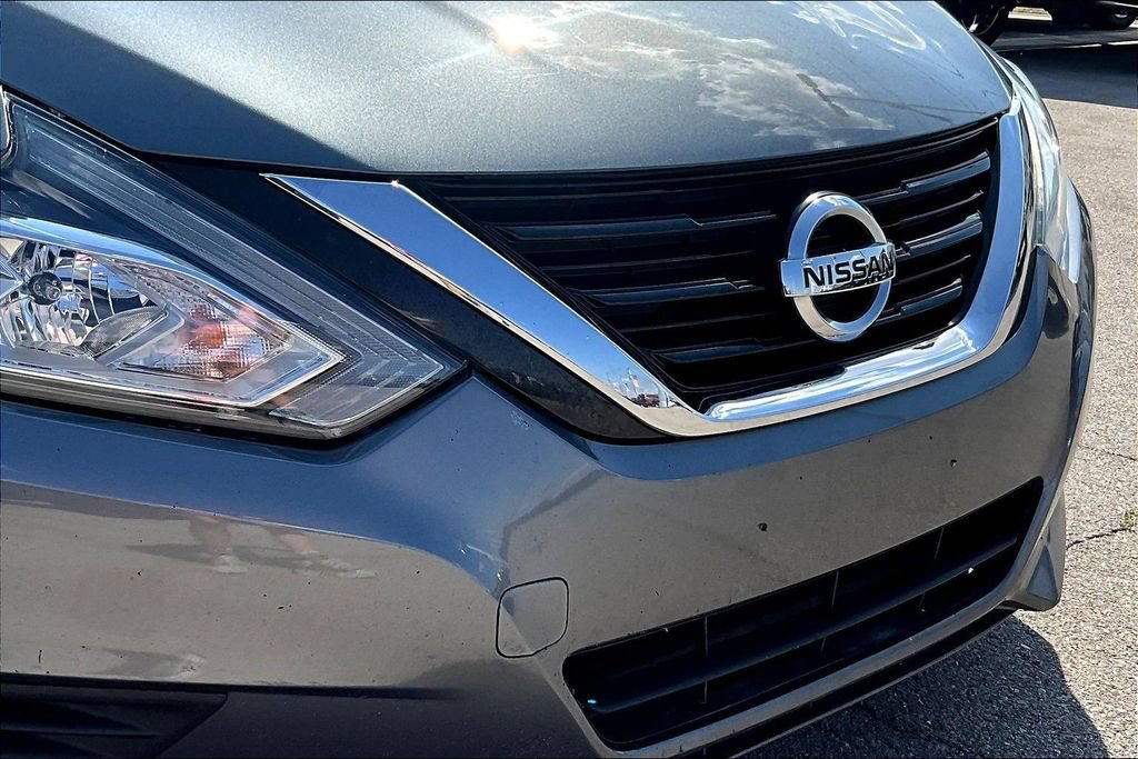 Used 2018 Nissan Altima 2.5 S w/ S Convenience Package FWD image 30