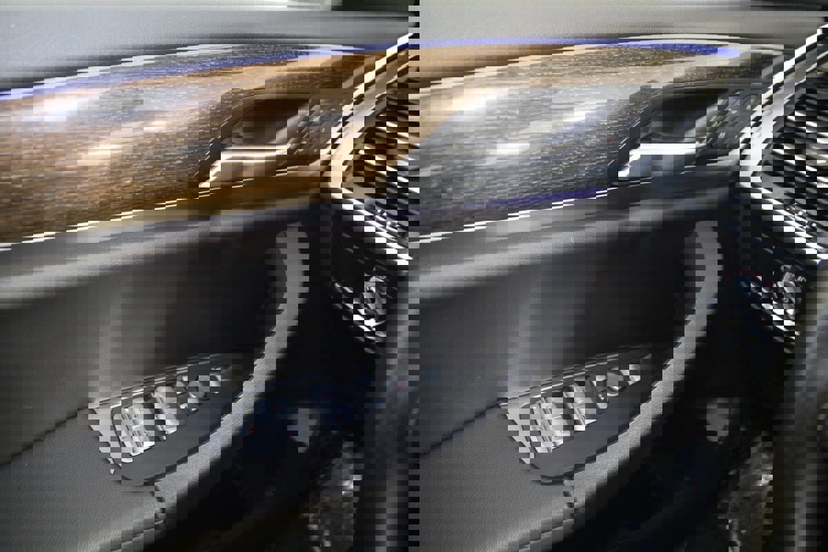 Used 2022 BMW X4 xDrive30i w/ Convenience Package image 34