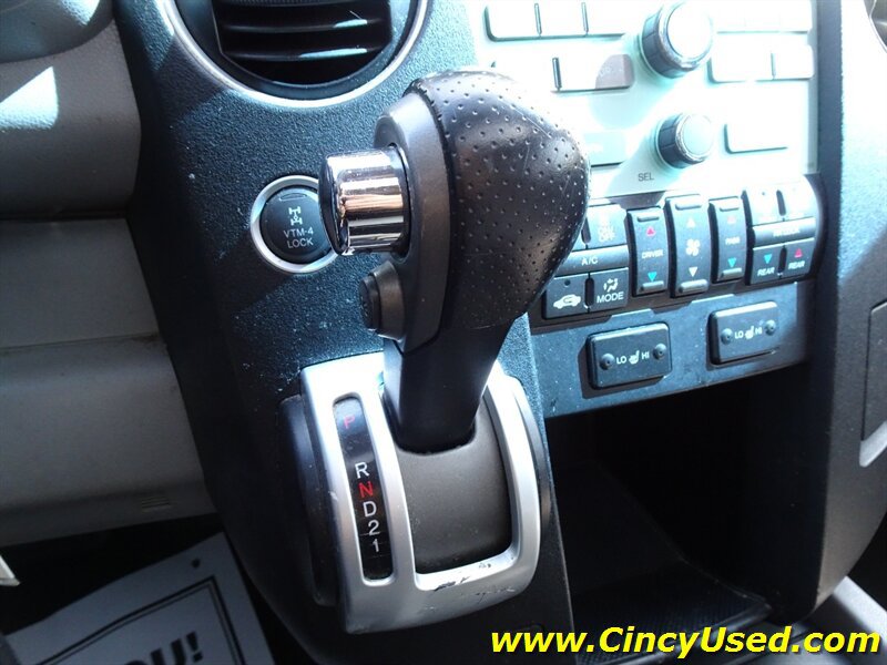 Used 2009 Honda Pilot EX-L image 17