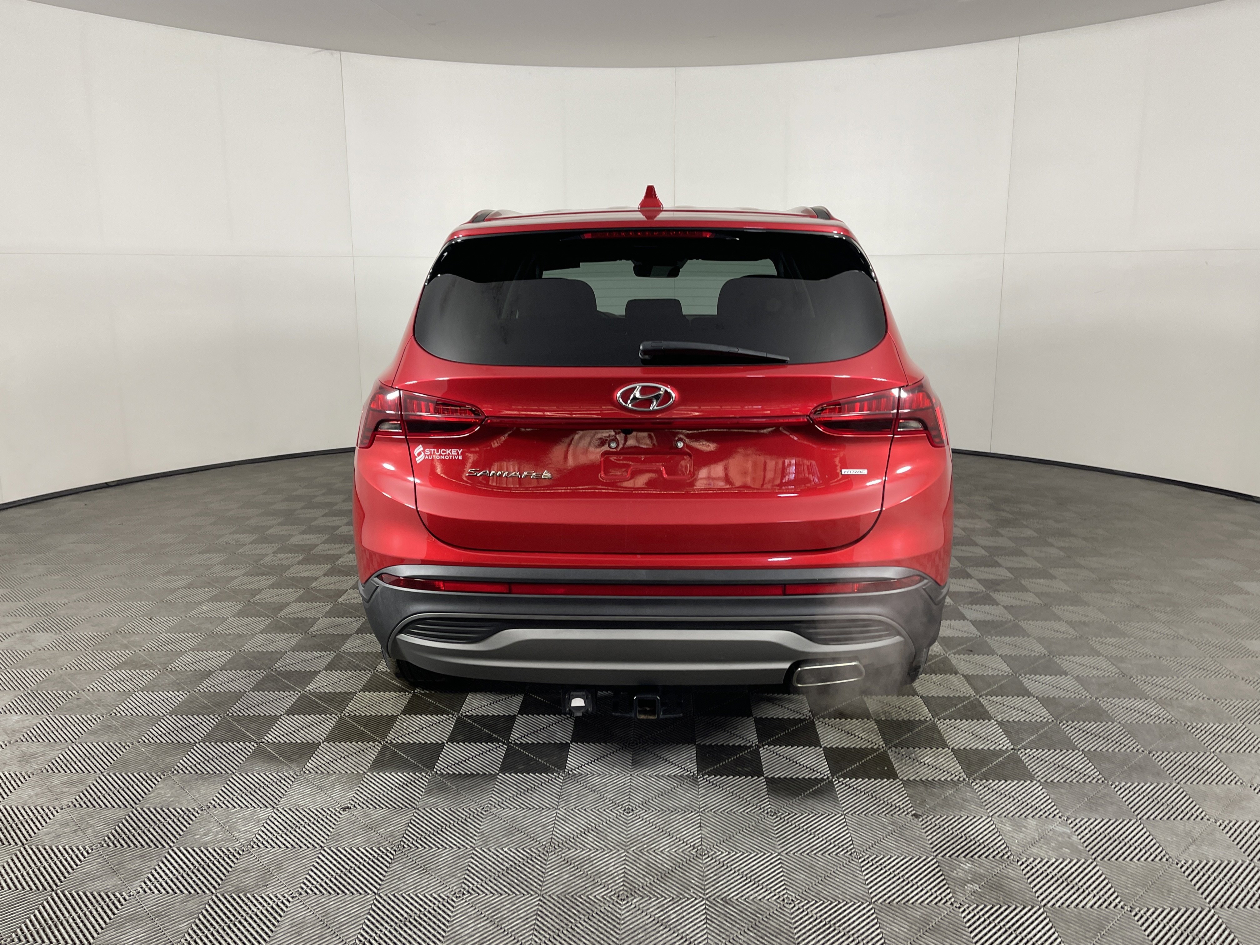 Used 2023 Hyundai Santa Fe SE image 4