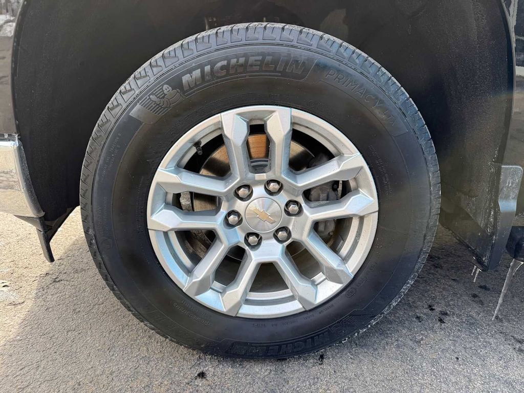 Used 2023 Chevrolet Silverado 1500 LT image 57