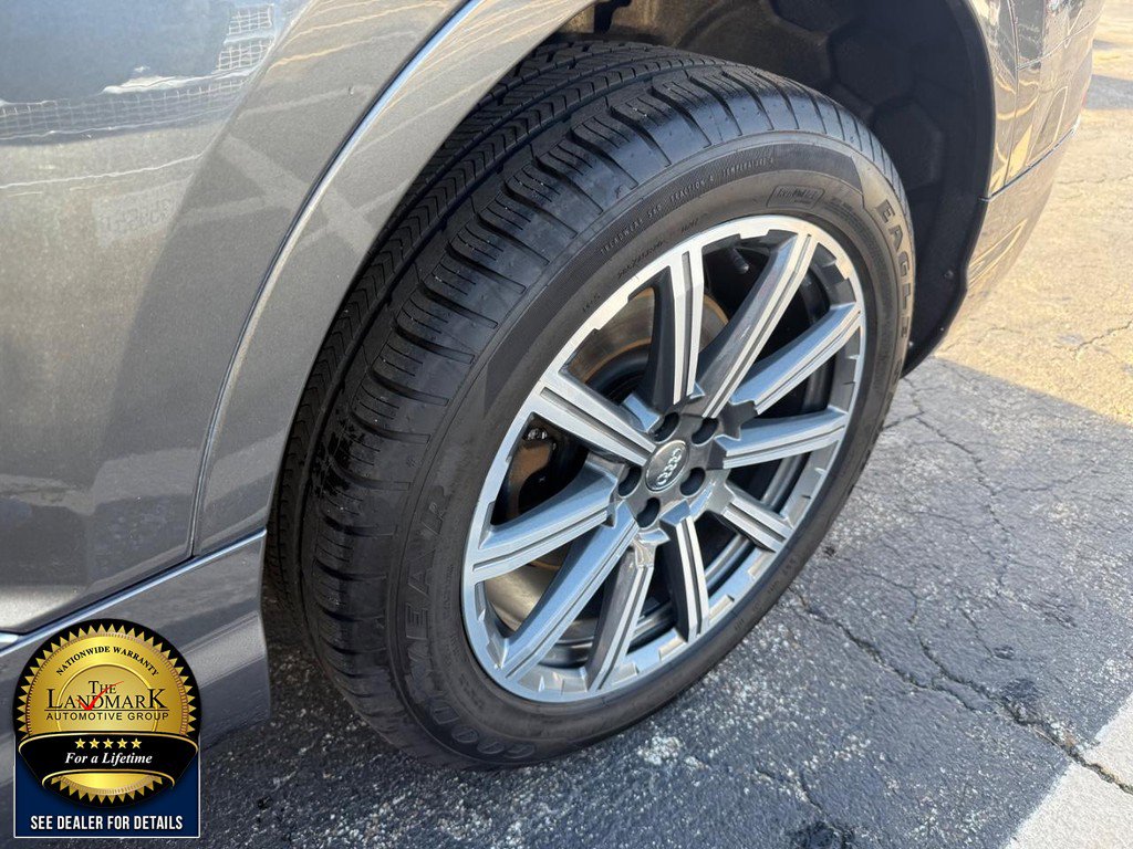 Used 2019 Audi Q7 3.0T Premium image 23