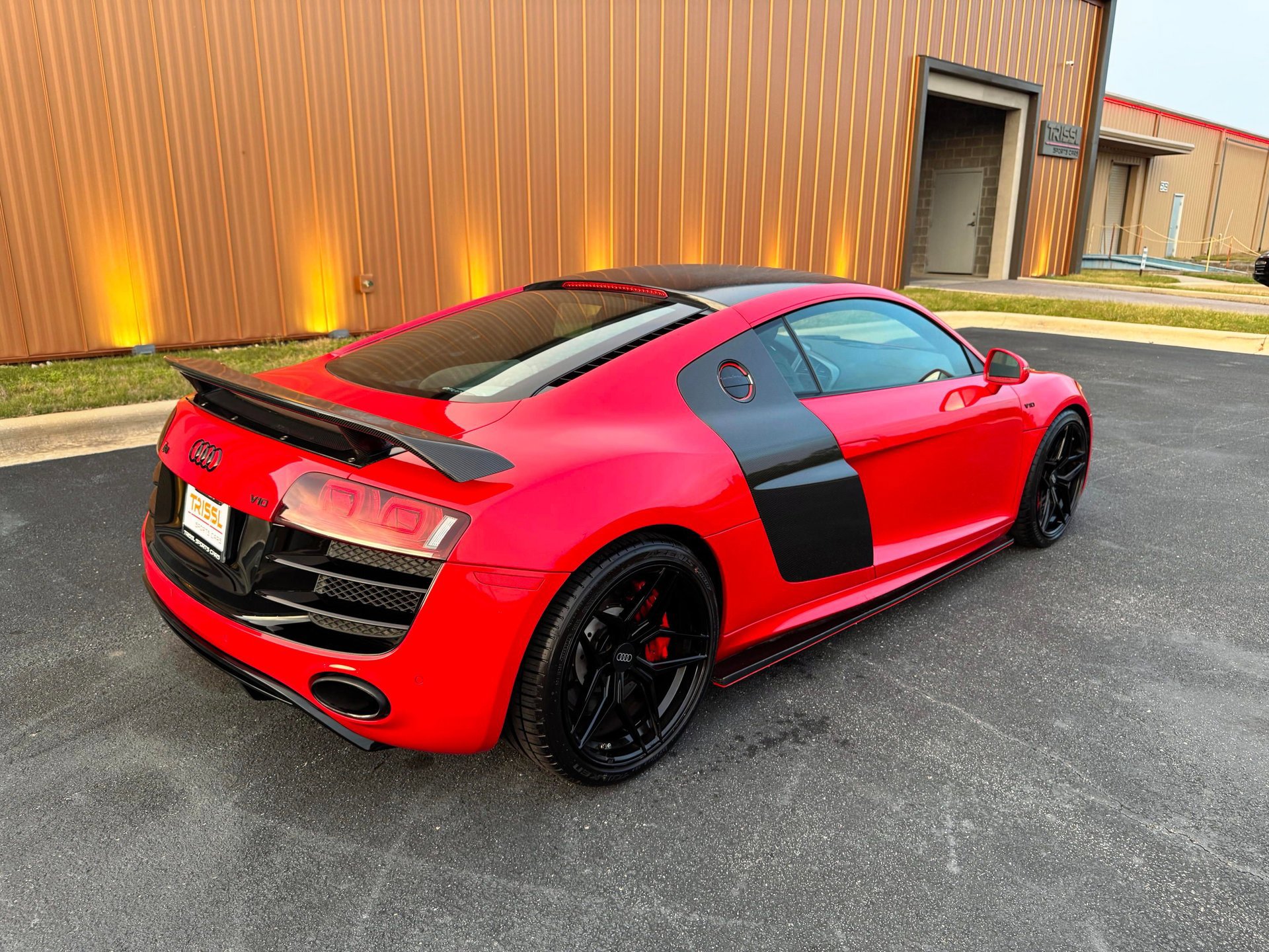 Used 2011 Audi R8 V10 AWD/4WD image 7
