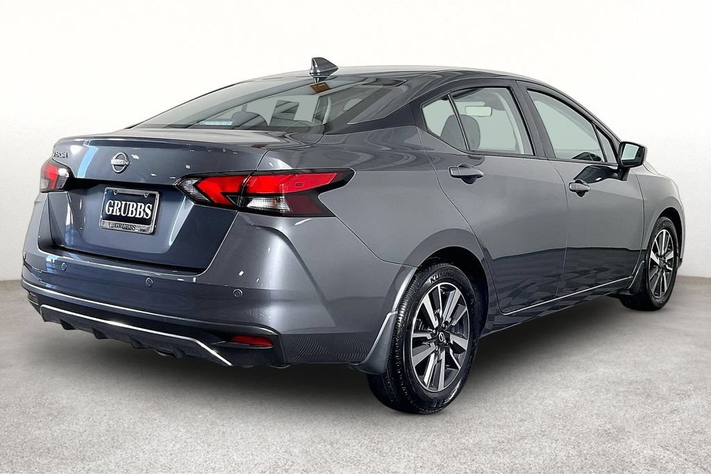 Used 2025 Nissan Versa SV w/ Trunk Package FWD image 2