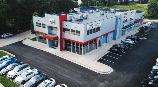 Used 2019 Jaguar F-PACE Premium image 6