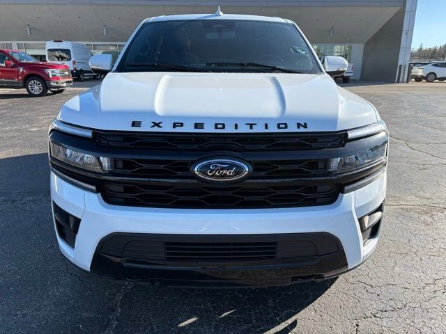Used 2023 Ford Expedition Limited image 9