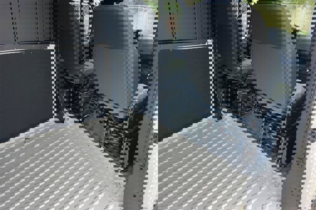 New 2026 RAM ProMaster 2500 w/ Convenience Group image 12