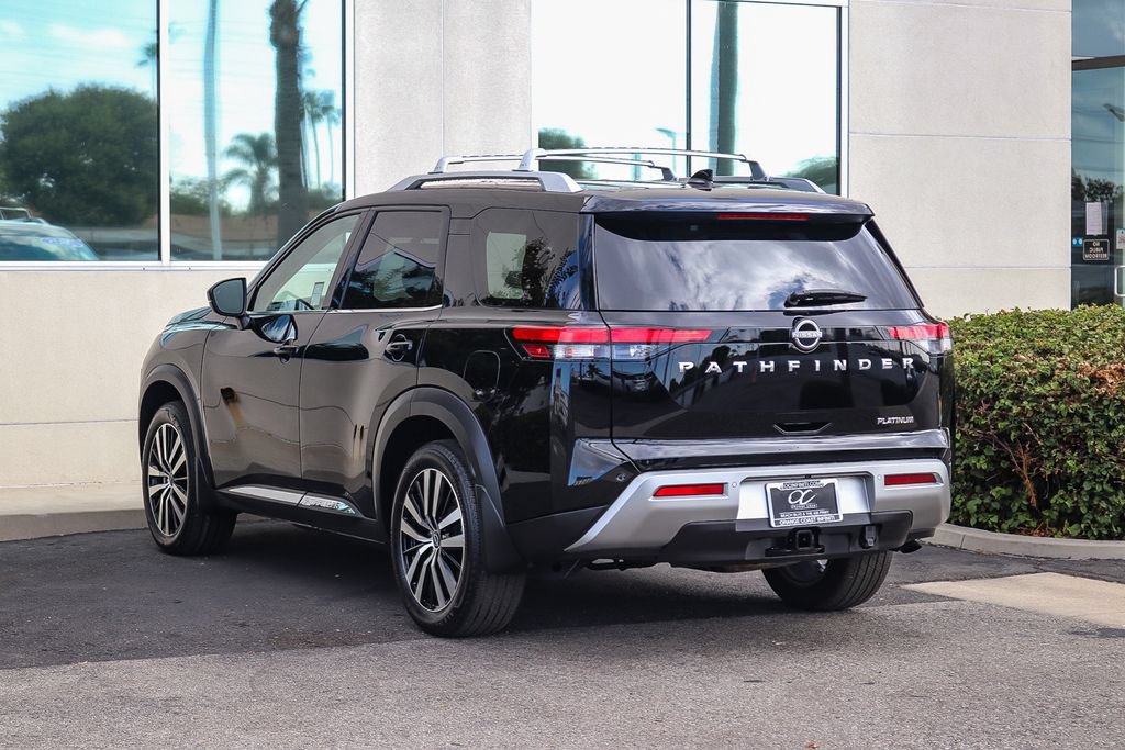 Used 2025 Nissan Pathfinder Platinum w/ Cargo Package FWD image 6