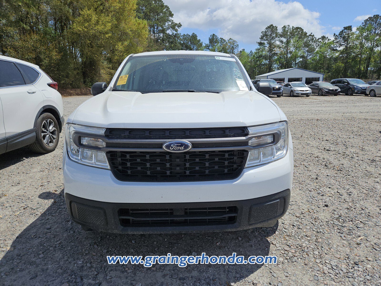 Used 2024 Ford Maverick XLT image 3