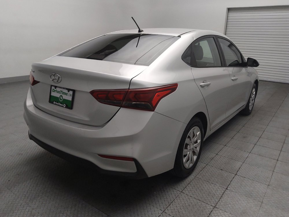 Used 2020 Hyundai Accent SE FWD image 9