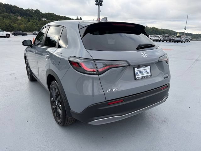 Used 2024 Honda HR-V Sport image 9
