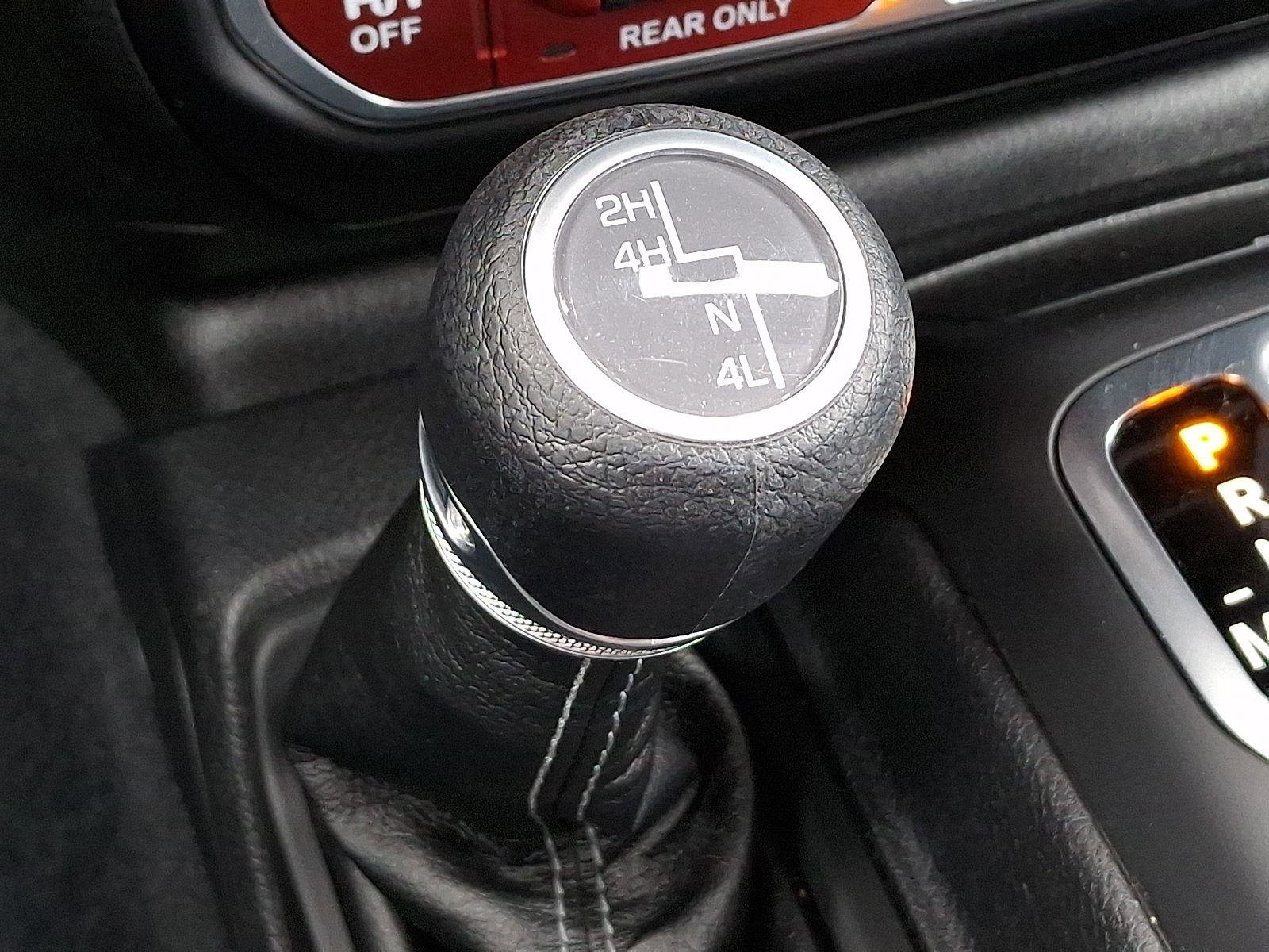 Certified 2025 Jeep Wrangler Unlimited Rubicon w/ Convenience Group image 26