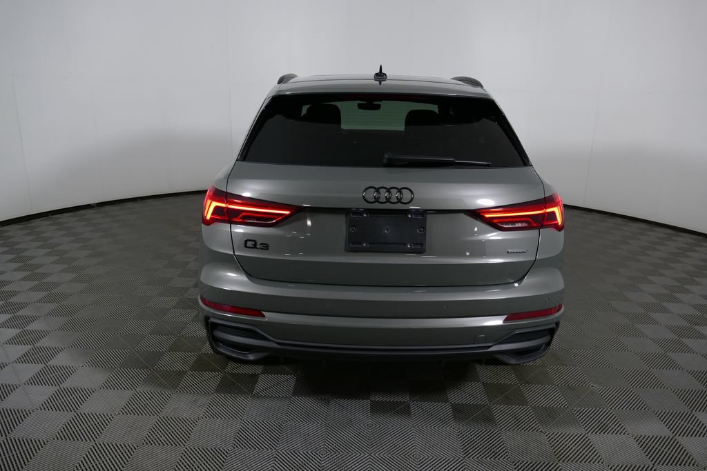 Used 2023 Audi Q3 2.0T Premium Plus w/ Premium Plus Package AWD/4WD image 4