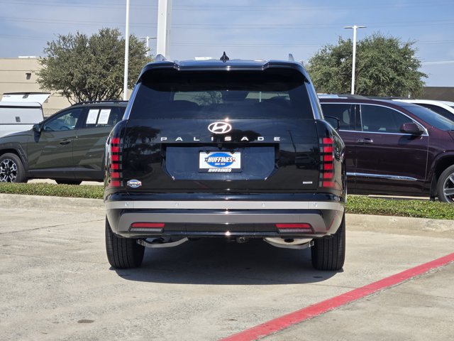Certified 2026 Hyundai Palisade Limited AWD/4WD image 7