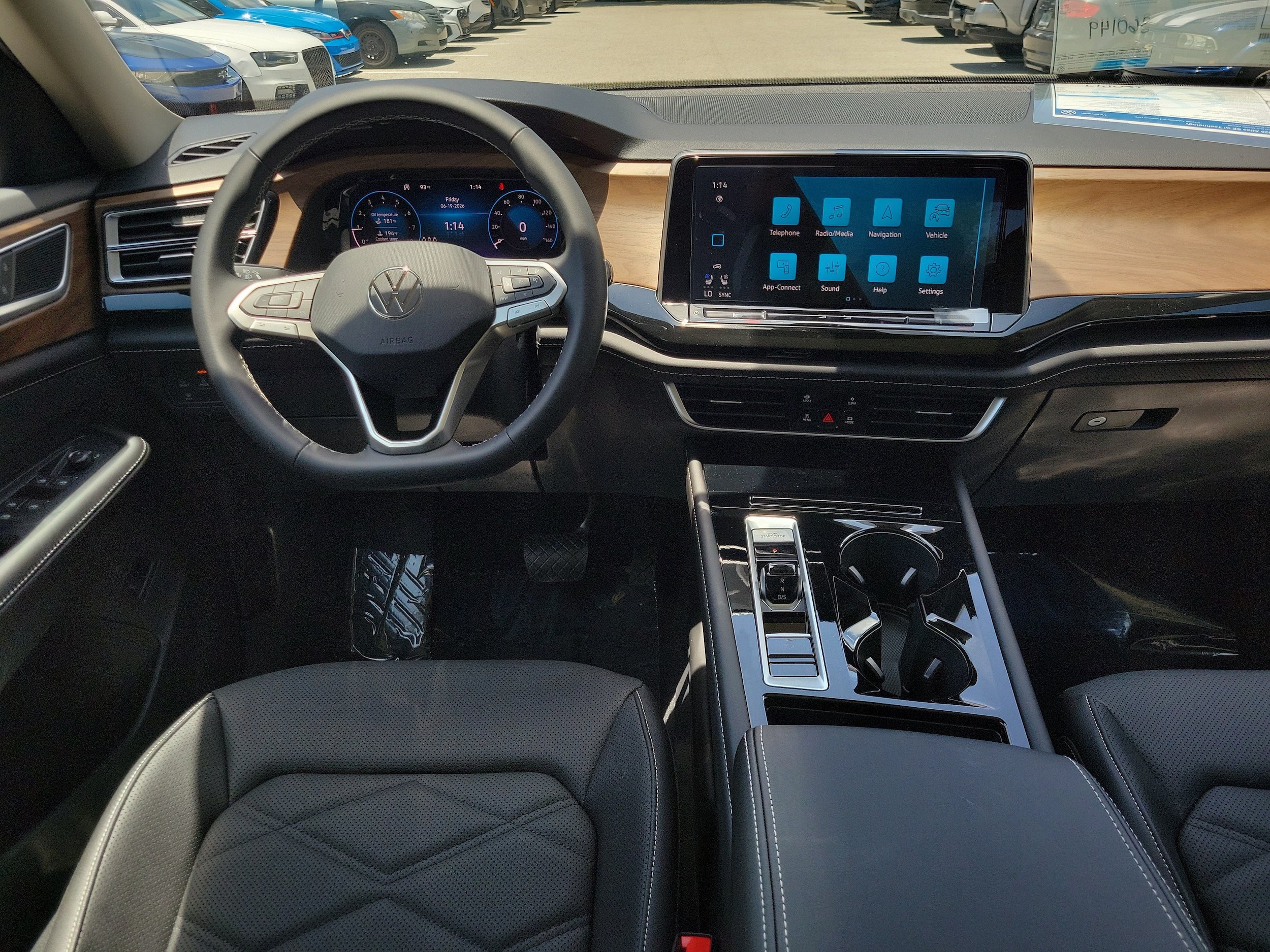 New 2026 Volkswagen Atlas SE FWD image 13