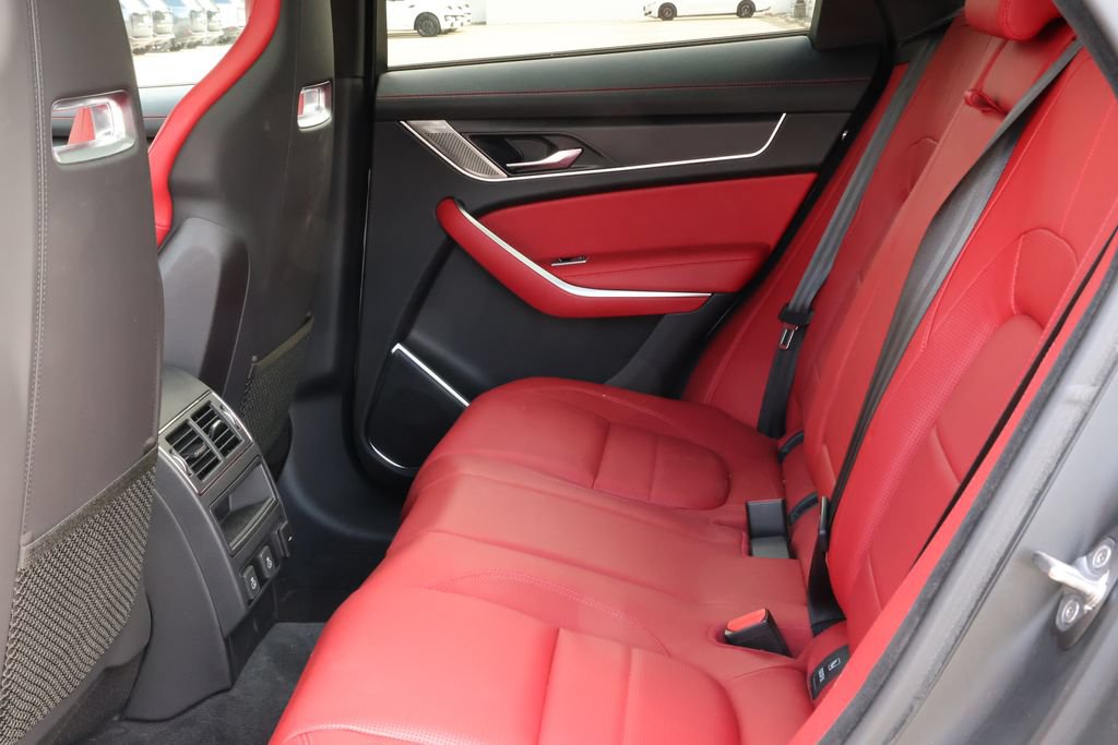 Certified 2026 Jaguar F-PACE R-Dynamic S AWD/4WD image 33
