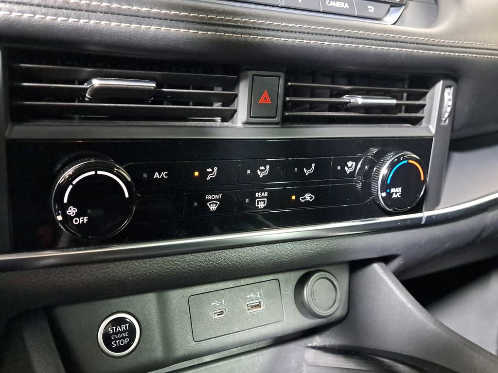 Used 2021 Nissan Rogue S image 19