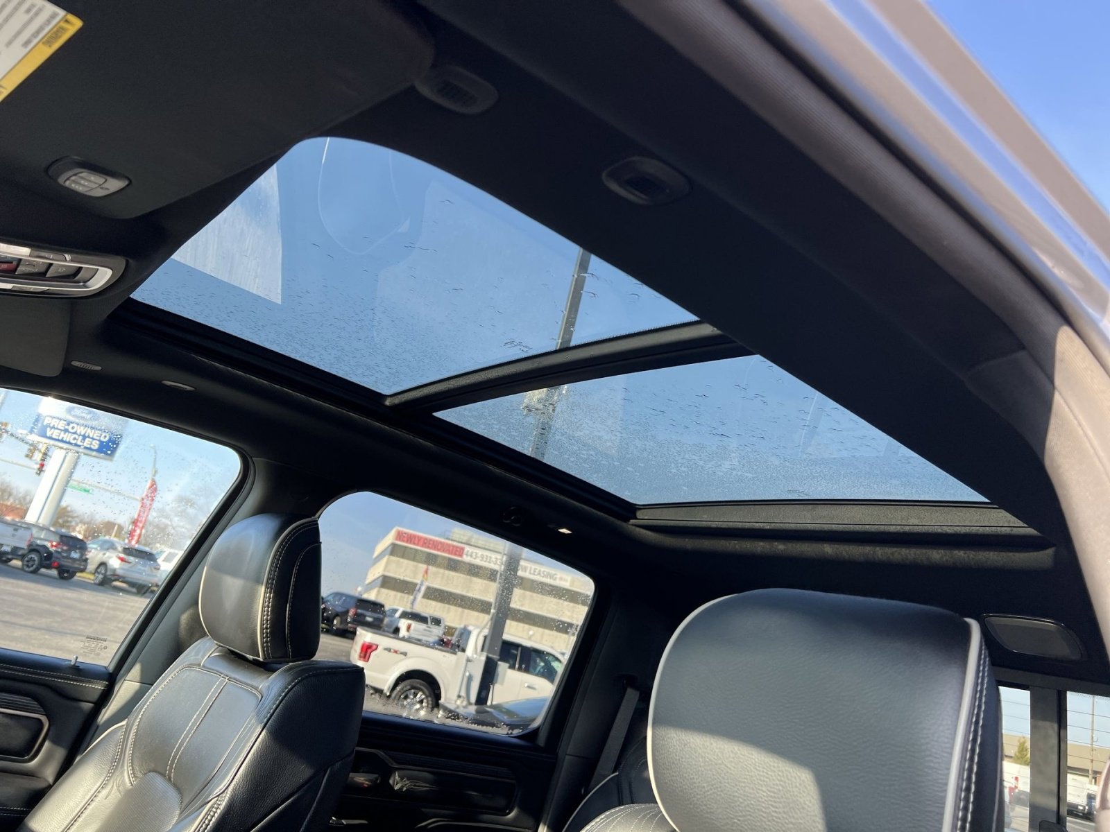 Used 2021 RAM 1500 Limited w/ Night Edition image 24