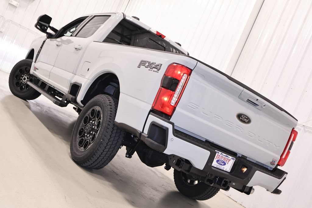 New 2026 Ford F350 Lariat w/ Black Appearance Package AWD/4WD image 39