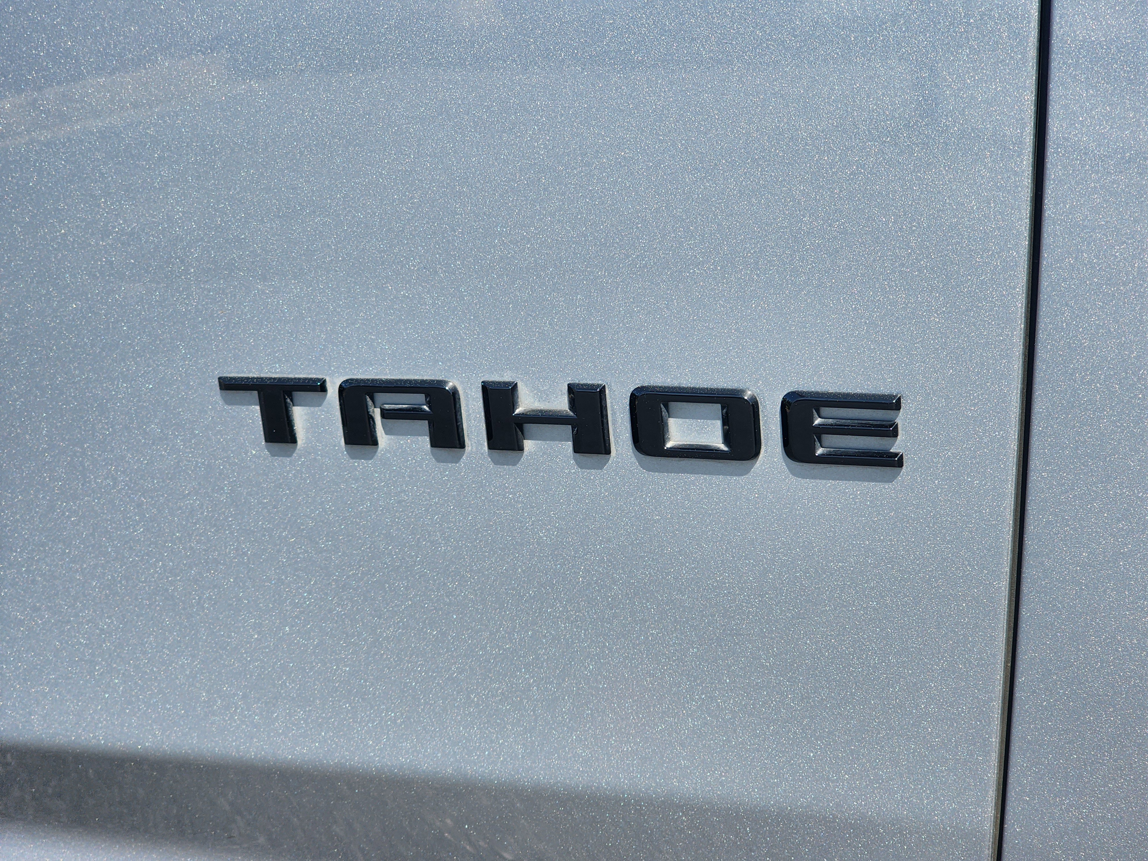 Used 2025 Chevrolet Tahoe Z71 w/ Z71 Off-Road Package image 7