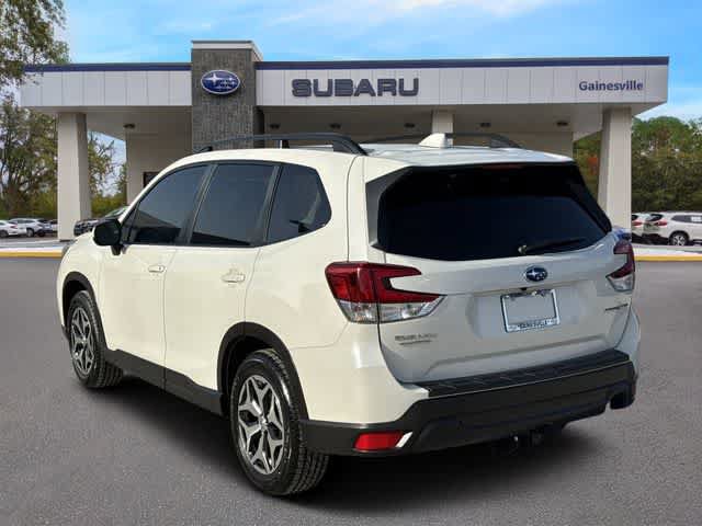 Used 2019 Subaru Forester Premium AWD/4WD image 3