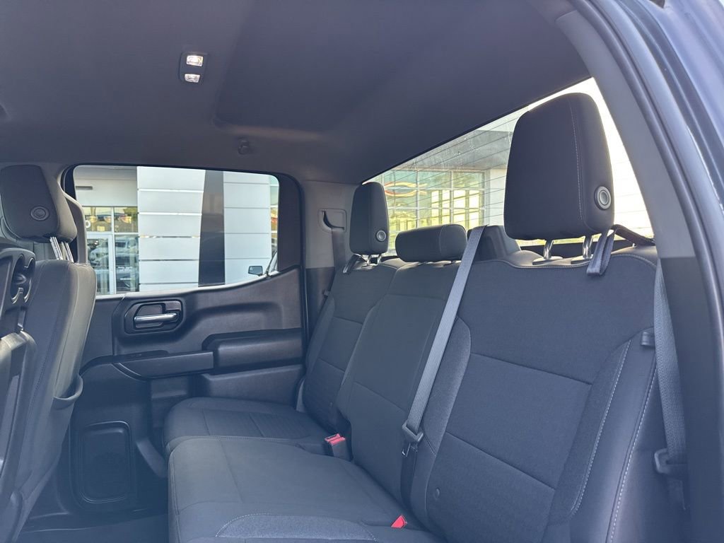 Used 2022 Chevrolet Silverado 1500 LT AWD/4WD image 27