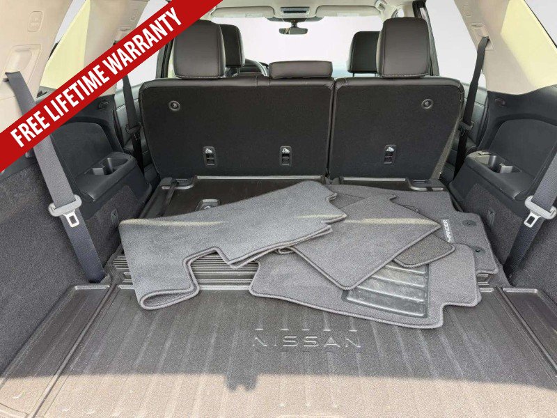 Used 2025 Nissan Pathfinder SL w/ Cargo Package AWD/4WD image 22