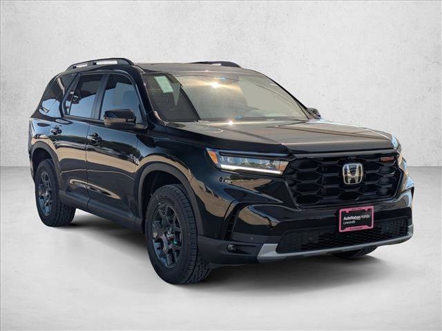 New 2025 Honda Pilot TrailSport image 7
