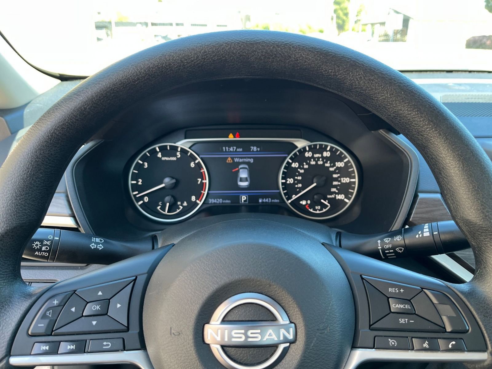 Used 2025 Nissan Altima 2.5 SV FWD image 28