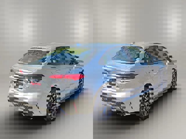 Used 2021 Toyota Corolla SE image 4