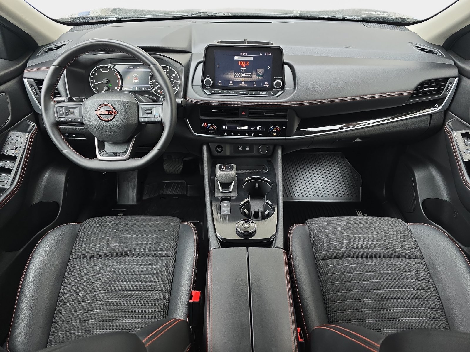 Used 2025 Nissan Rogue SV AWD/4WD image 10