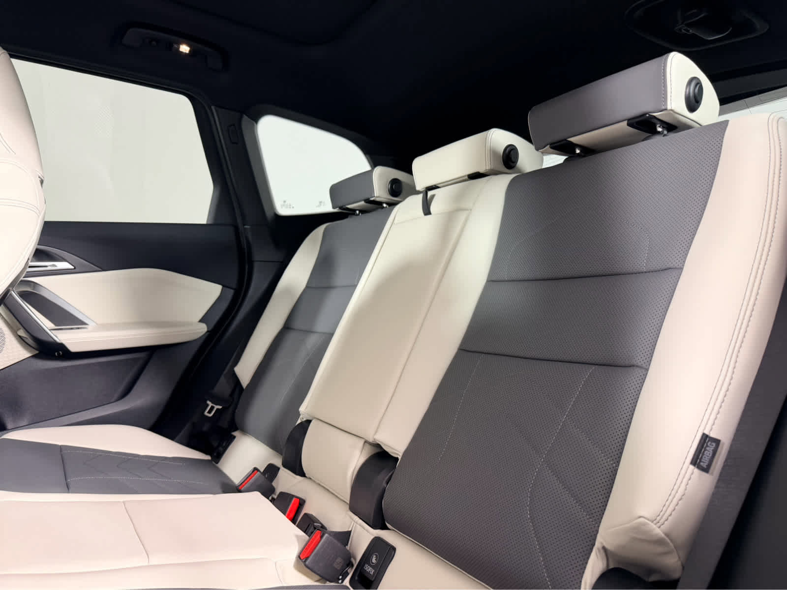 New 2026 BMW X1 xDrive28i w/ Technology Package image 17