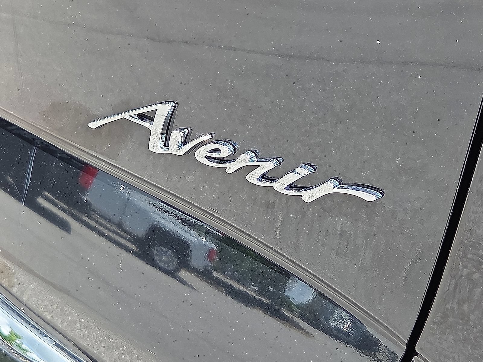 Certified 2023 Buick Enclave Avenir w/ Avenir Technology Package AWD/4WD image 16