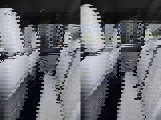 New 2026 Jeep Cherokee Overland image 23