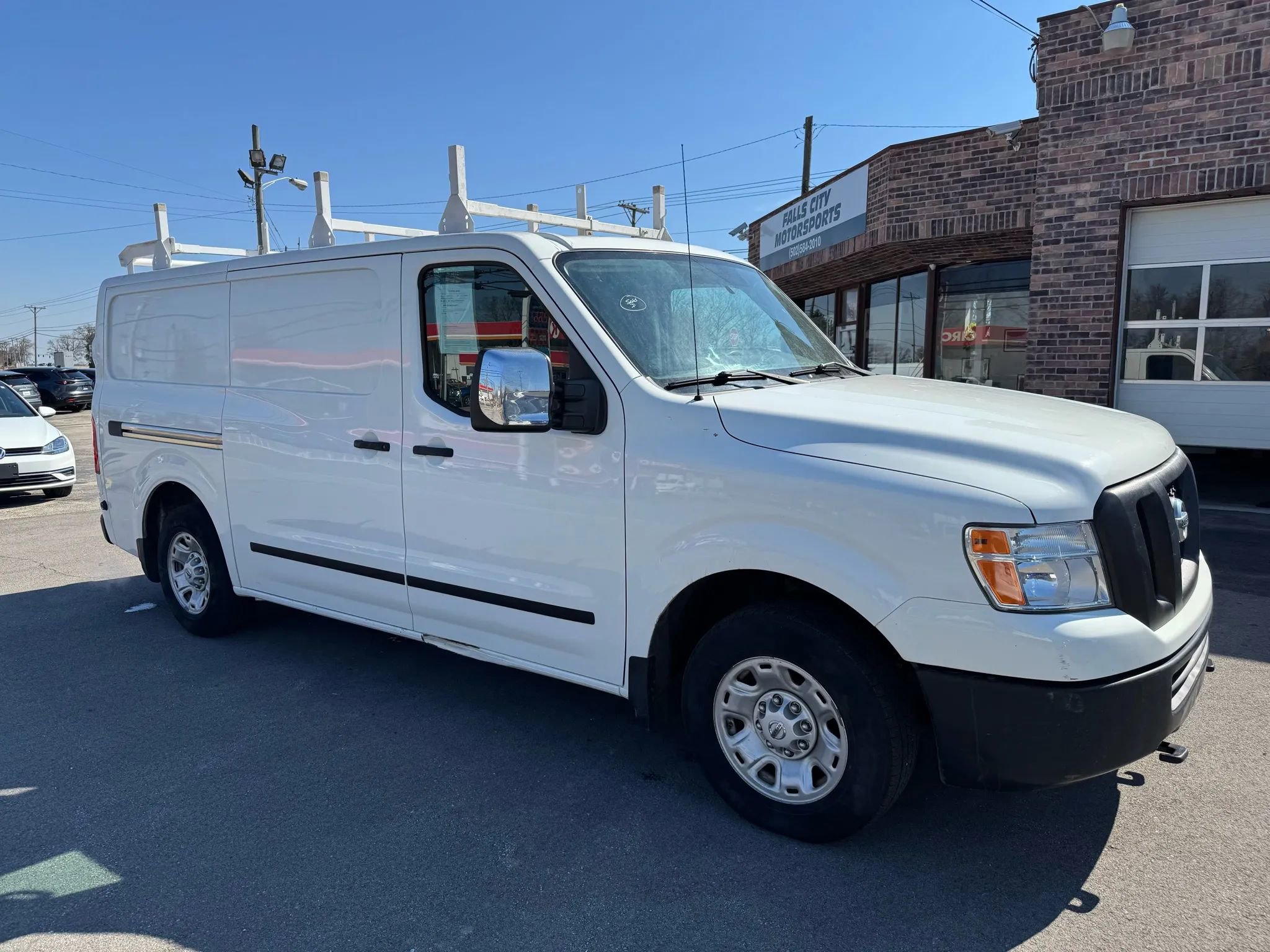 Used 2020 Nissan NV 2500 SV w/ Navigation Package image 19