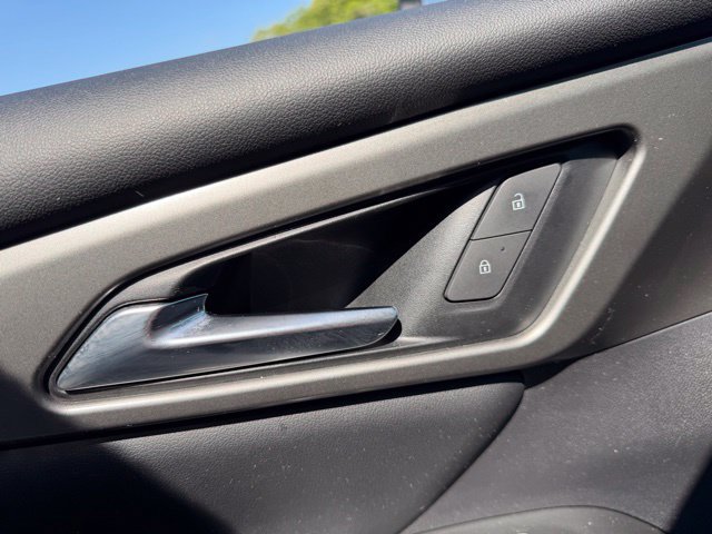 Certified 2024 Chevrolet Traverse LT FWD image 20