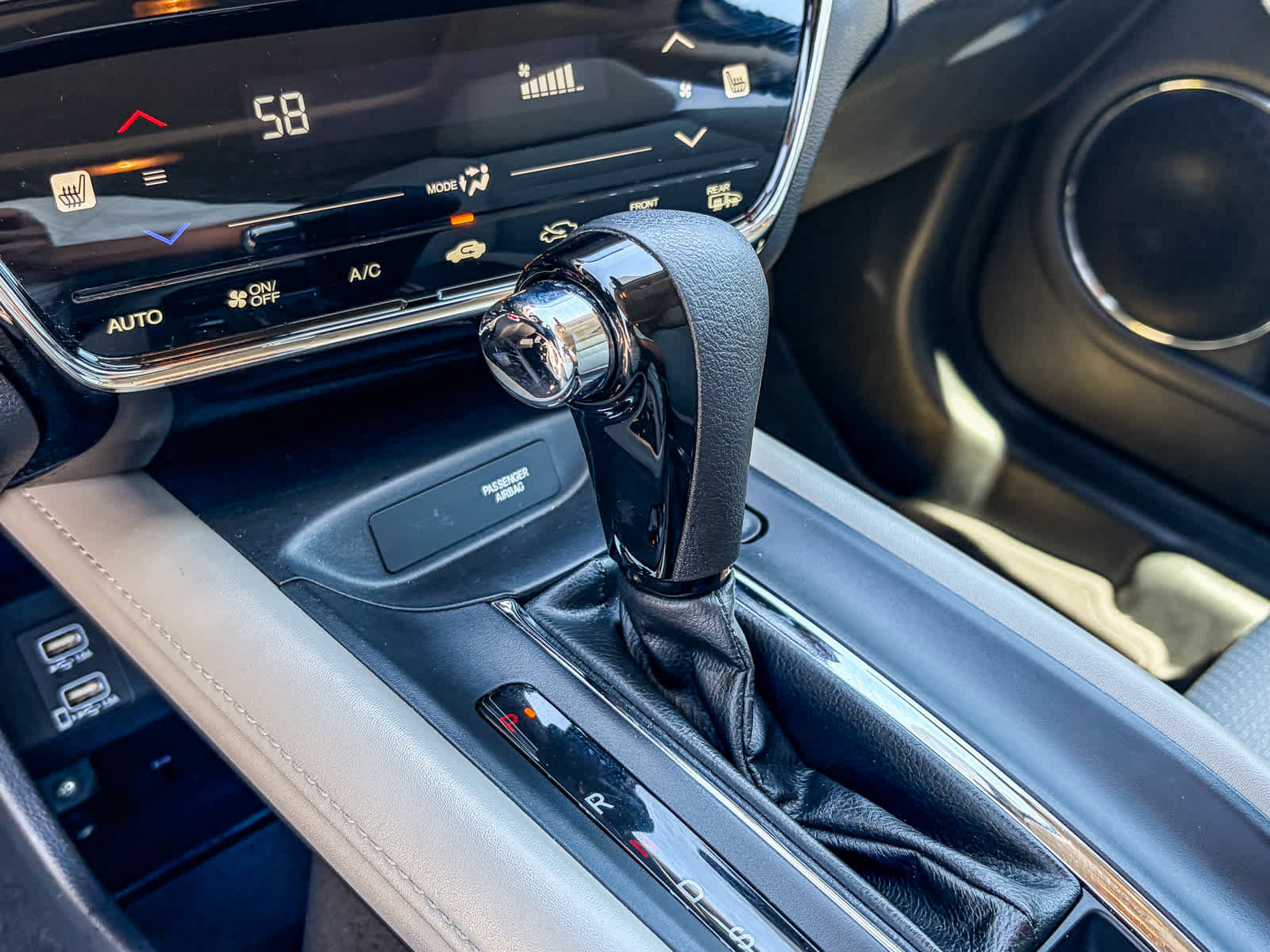 Used 2021 Honda HR-V EX image 19