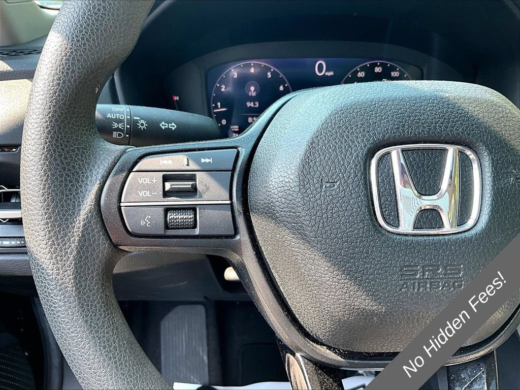 Used 2025 Honda Accord SE image 11