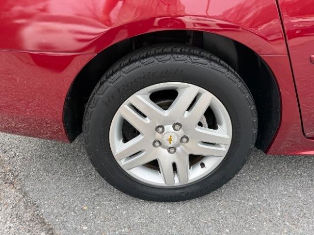 Used 2011 Chevrolet Impala LT w/ Luxury Edition Package image 13