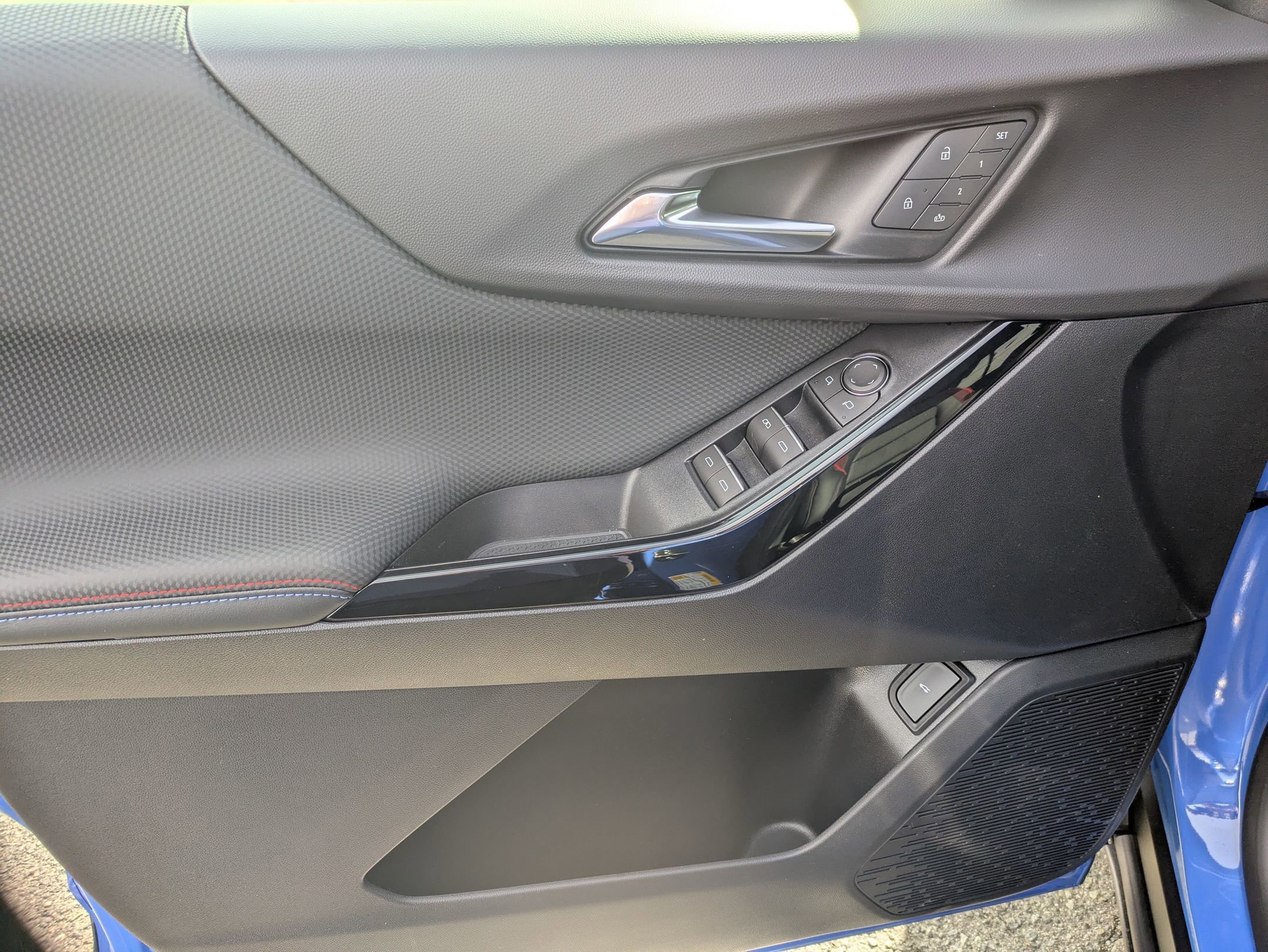 New 2026 Chevrolet Equinox RS w/ Convenience Package III image 12