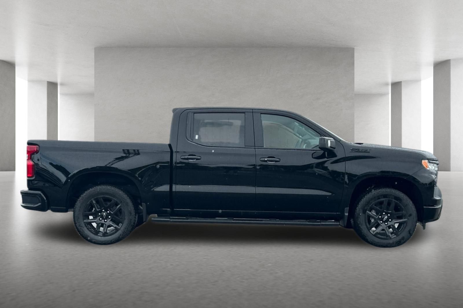 New 2026 Chevrolet Silverado 1500 RST w/ RST All Star Premium Package AWD/4WD image 3
