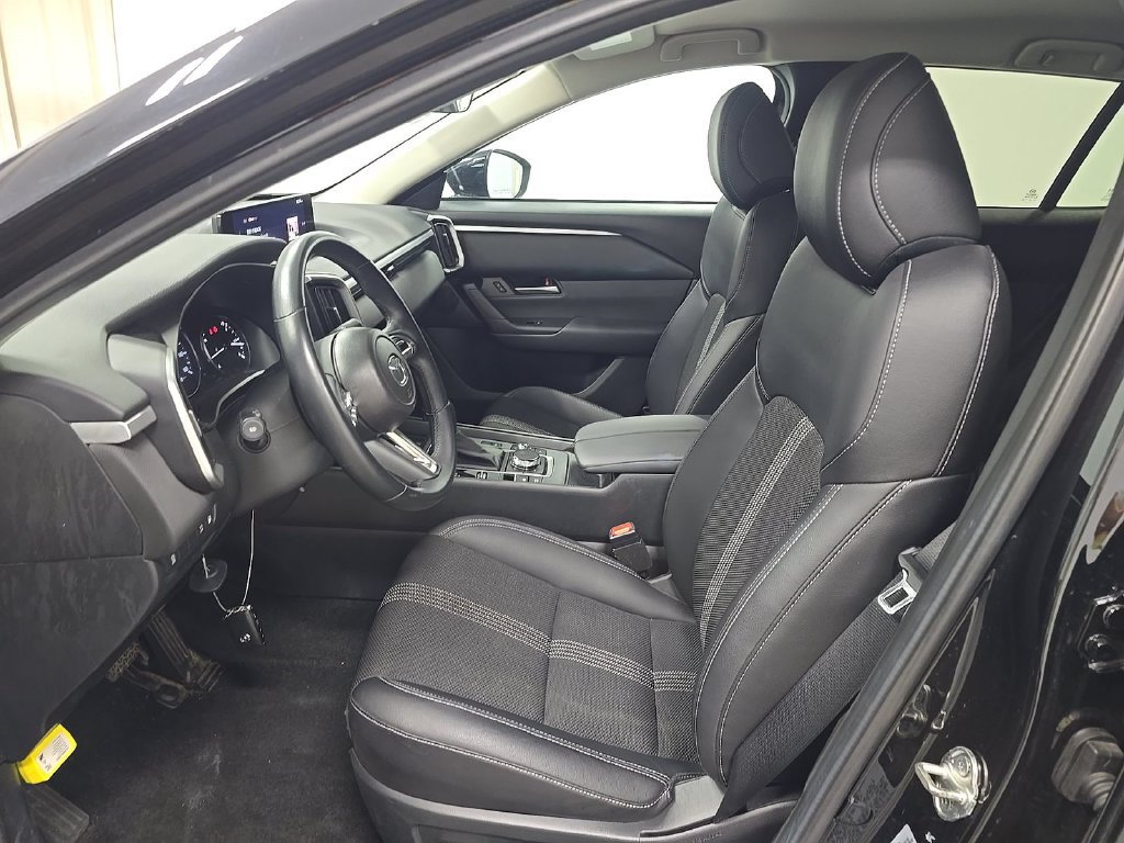Used 2025 MAZDA CX-50 2.5 Hybrid w/ Preferred Pkg AWD/4WD image 3