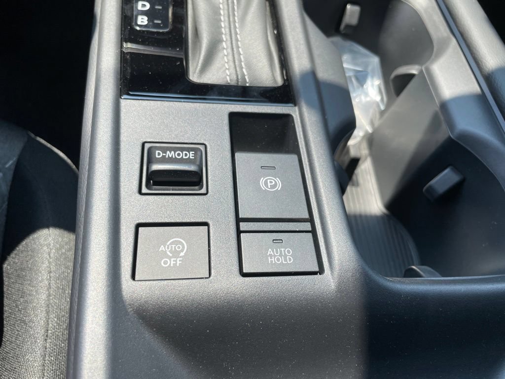 New 2026 Nissan Sentra SV w/ SV Convenience Package FWD image 17