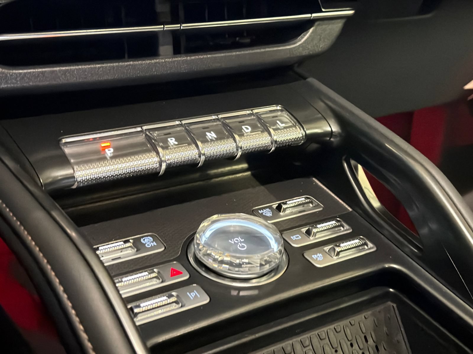 New 2026 Lincoln Nautilus Premier AWD/4WD image 25