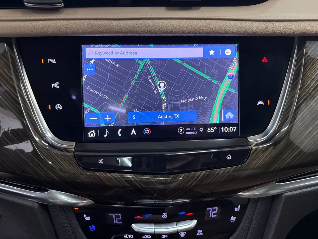Used 2022 Cadillac XT6 Premium Luxury w/ Platinum Package FWD image 18