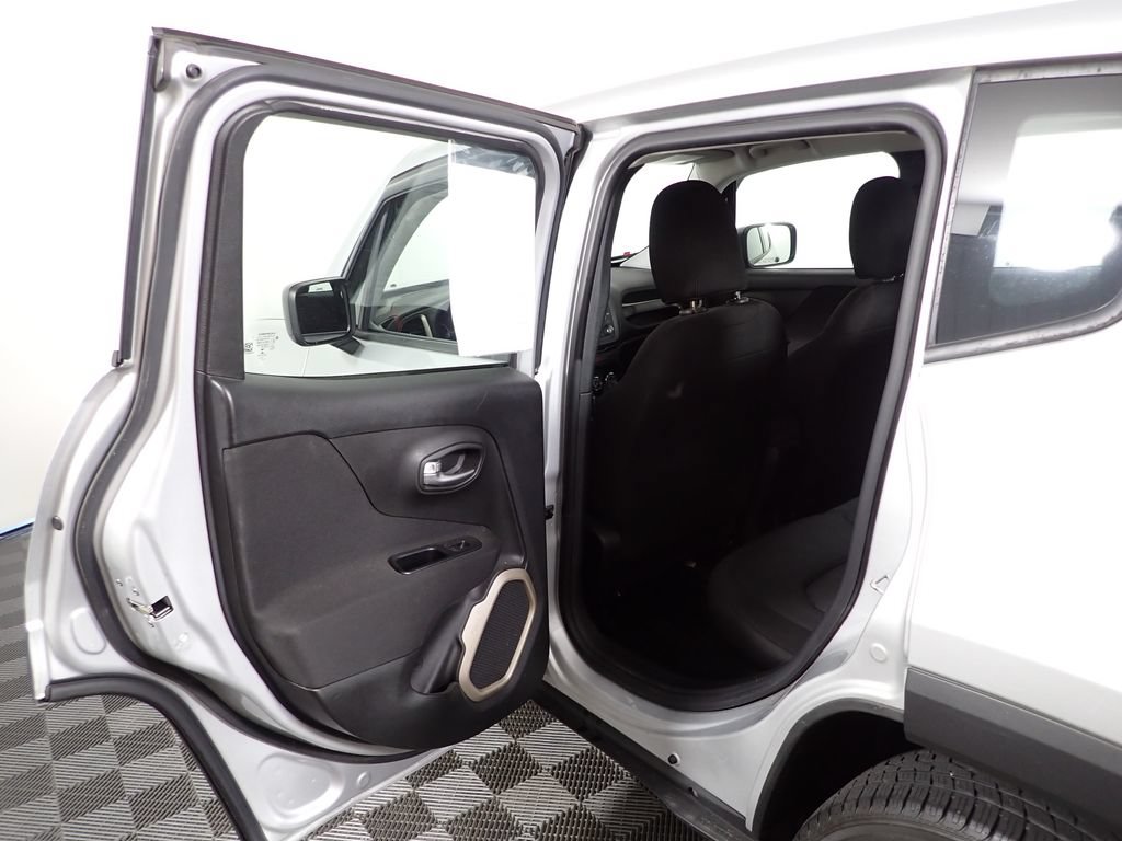 Used 2017 Jeep Renegade Sport w/ Power & Air Group AWD/4WD image 31
